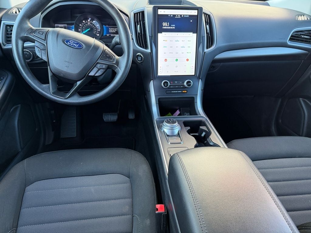 2023 Ford Edge SE