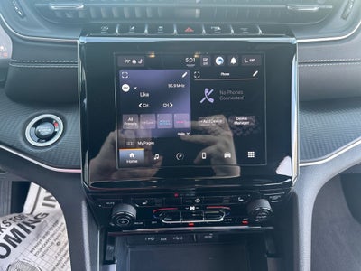 2024 Jeep Grand Cherokee L Altitude 4x4