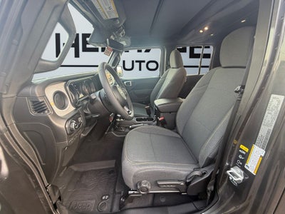 2025 Jeep Gladiator Willys