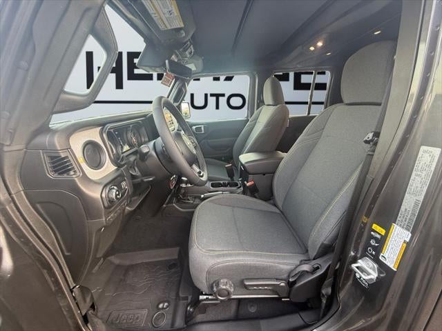 2025 Jeep Gladiator Willys