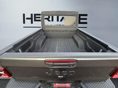 2025 Jeep Gladiator Willys