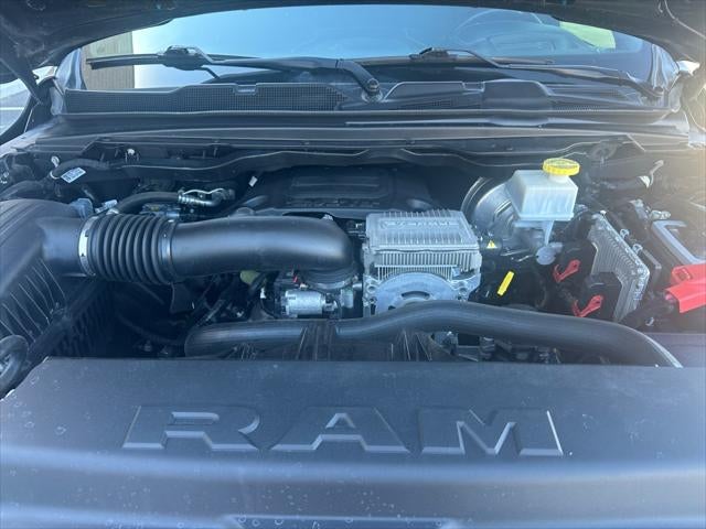 2022 RAM 1500 Limited Crew Cab 4x4 5'7' Box