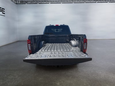 2022 Ford F-350 LARIAT