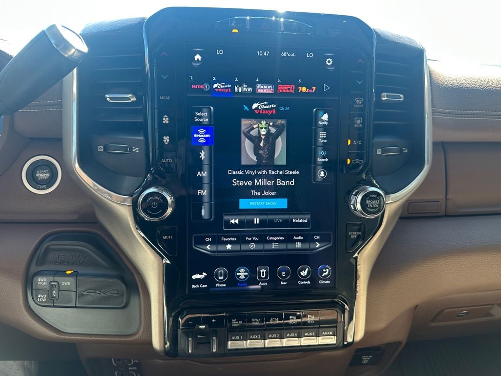 2021 RAM 2500 Laramie Crew Cab 4x4 6'4' Box