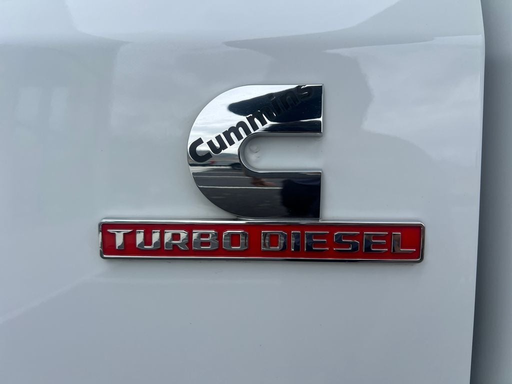 2022 RAM 2500 Big Horn Crew Cab 4x4 8' Box