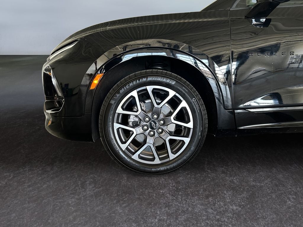 2025 Chevrolet Blazer AWD RS