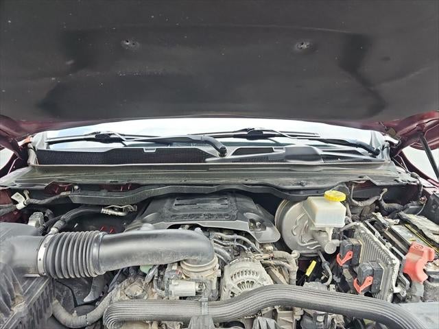 2019 RAM 1500 Laramie Crew Cab 4x4 5'7' Box