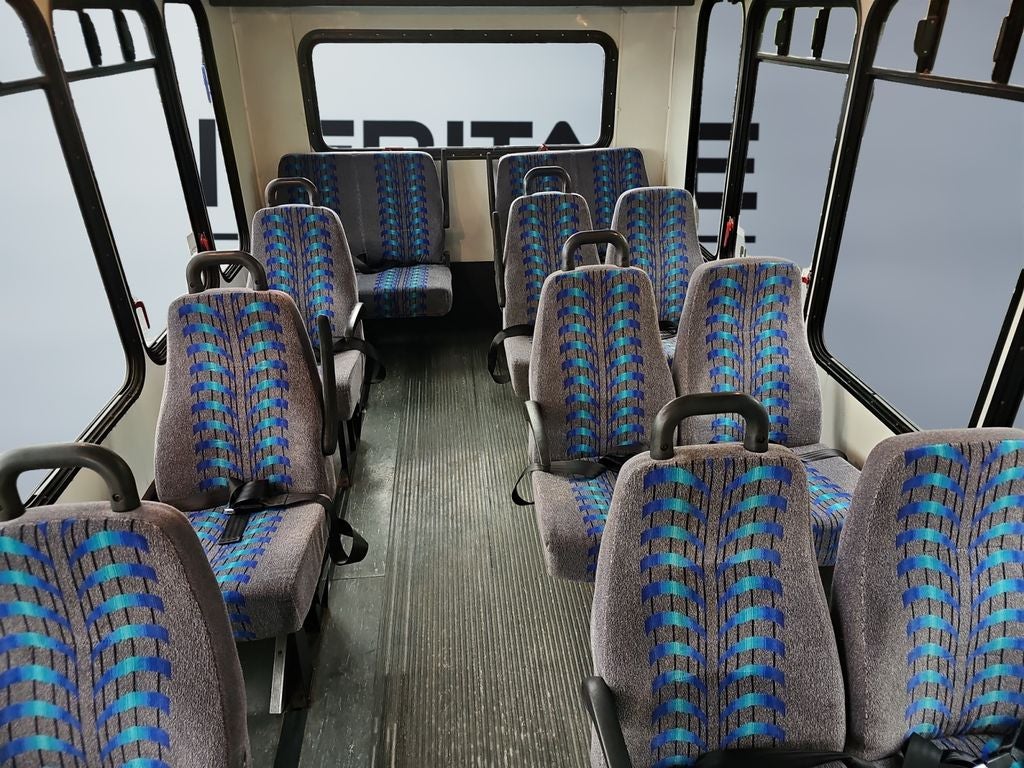 2011 Ford E-350 Cutaway Base