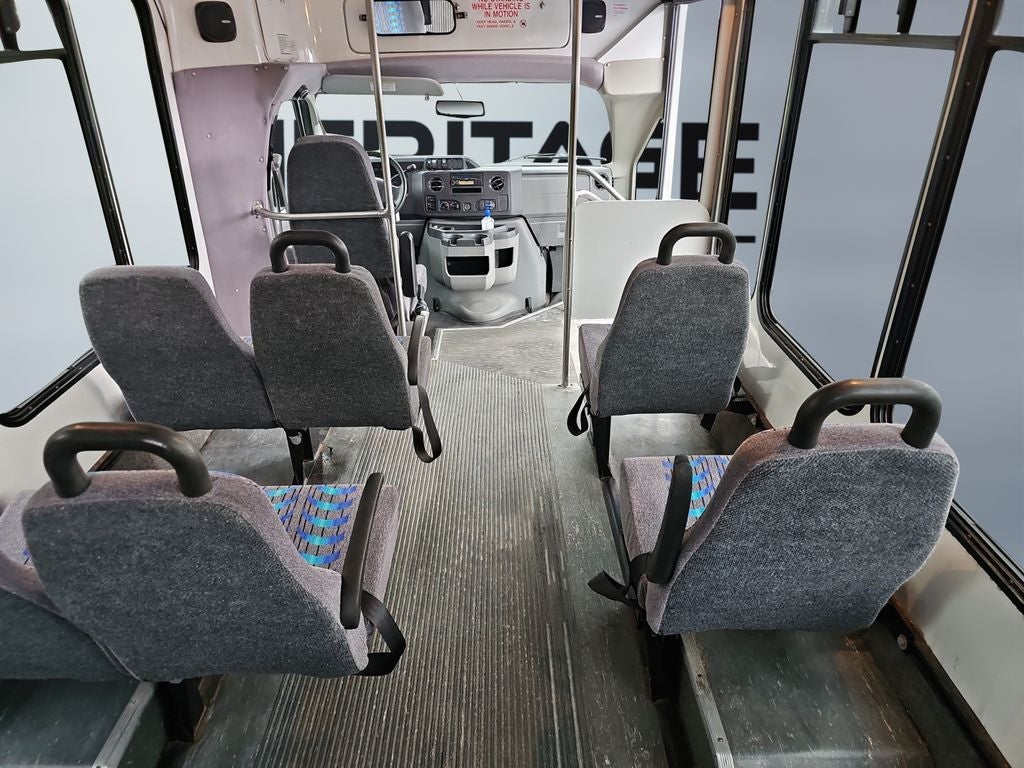 2011 Ford E-350 Cutaway Base