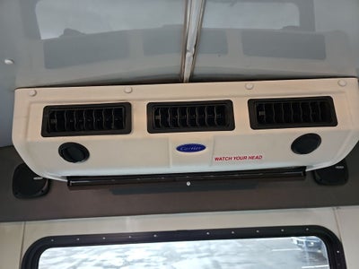 2011 Ford E-350 Cutaway Base