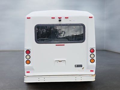 2011 Ford E-350 Cutaway Base