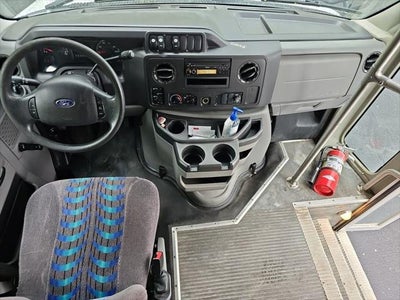 2011 Ford E-350 Cutaway Base