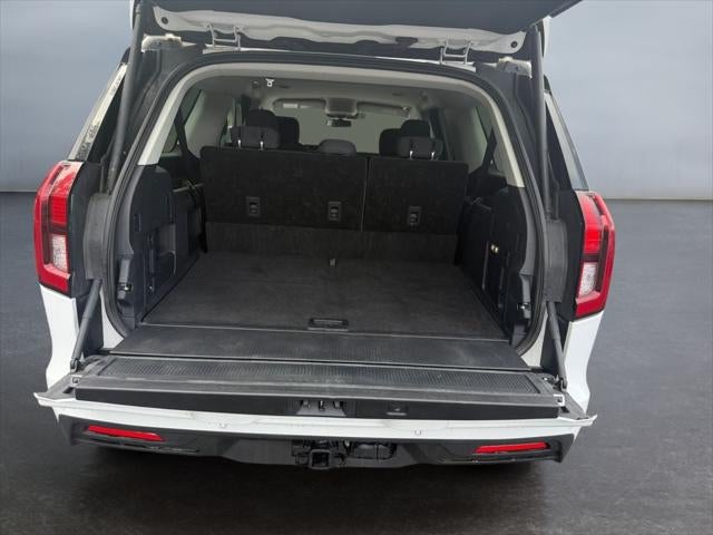 2025 Ford Expedition Active MAX