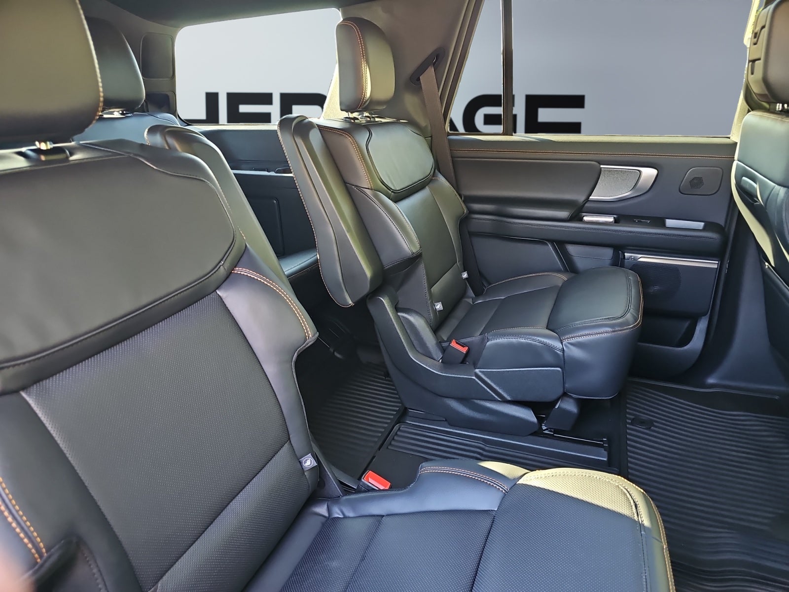 2027 Ford Expedition Tremor