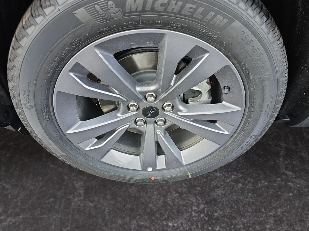 2026 Ford Explorer Active w/100A Pkg