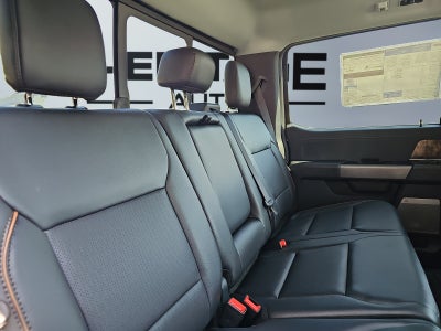 2027 Ford F-350 LARIAT