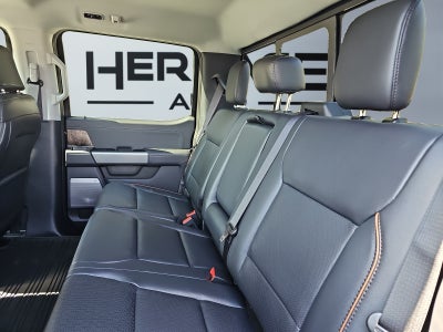 2027 Ford F-350 LARIAT