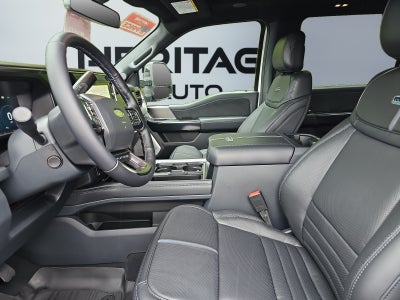 2027 Ford F-350 Platinum