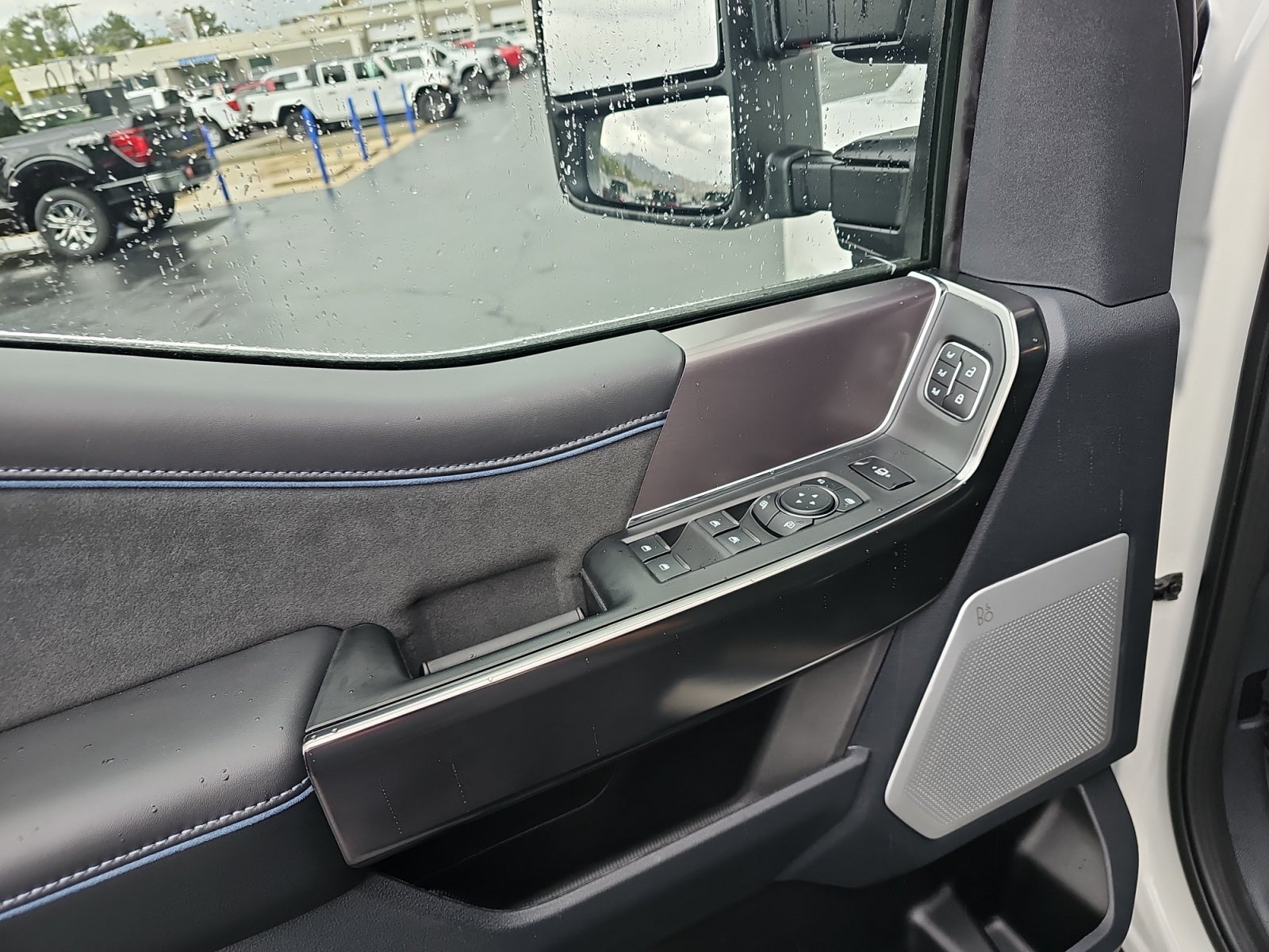 2027 Ford F-350 Platinum