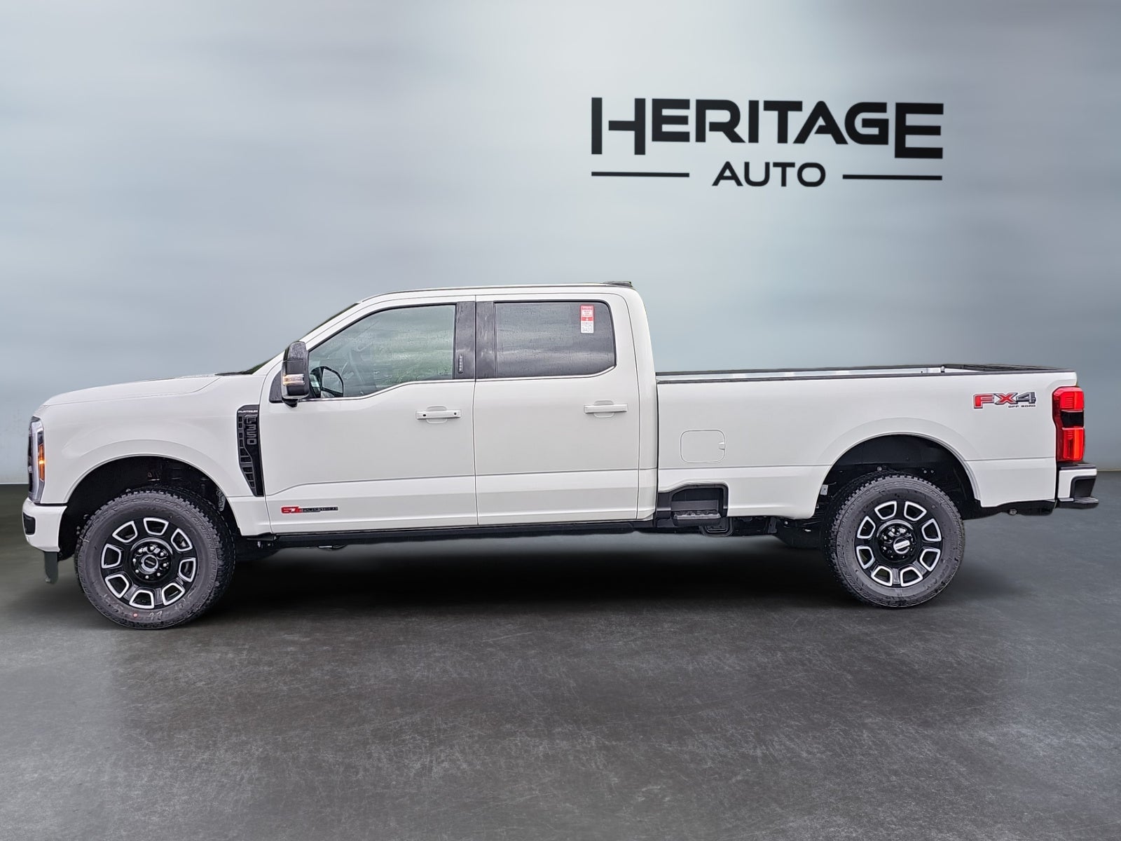 2027 Ford F-350 Platinum