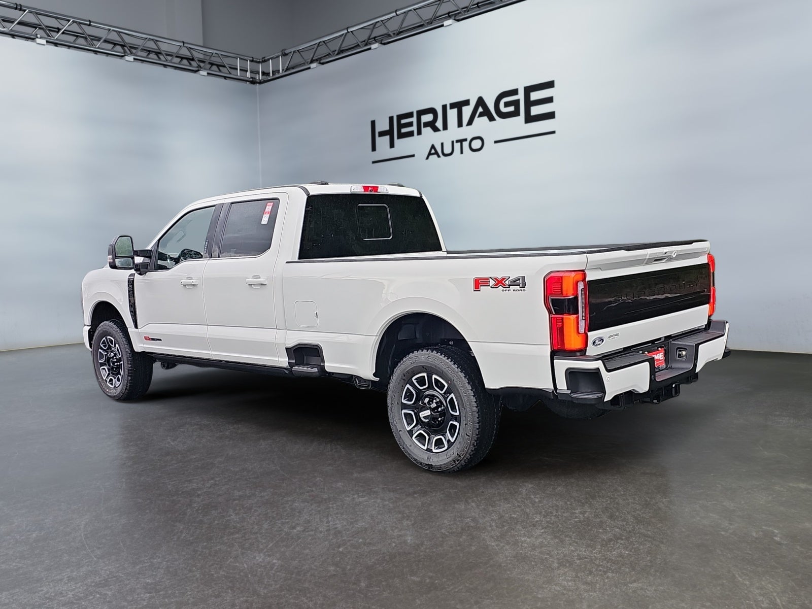 2027 Ford F-350 Platinum
