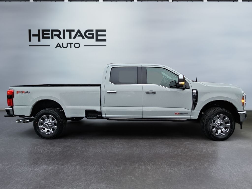 2026 Ford F-350 LARIAT