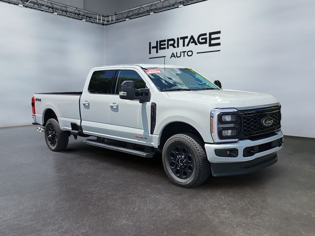 2026 Ford F-350 LARIAT