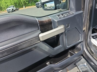 2022 Ford F-350 LARIAT