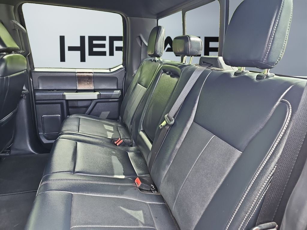 2022 Ford F-350 LARIAT
