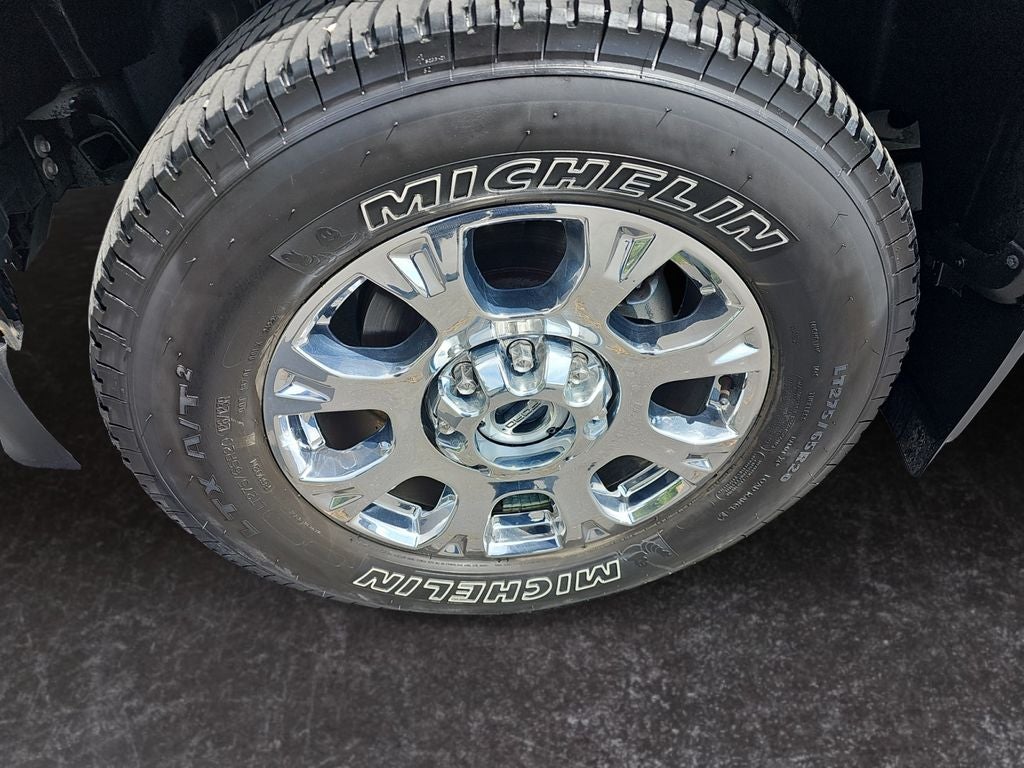 2022 Ford F-350 LARIAT