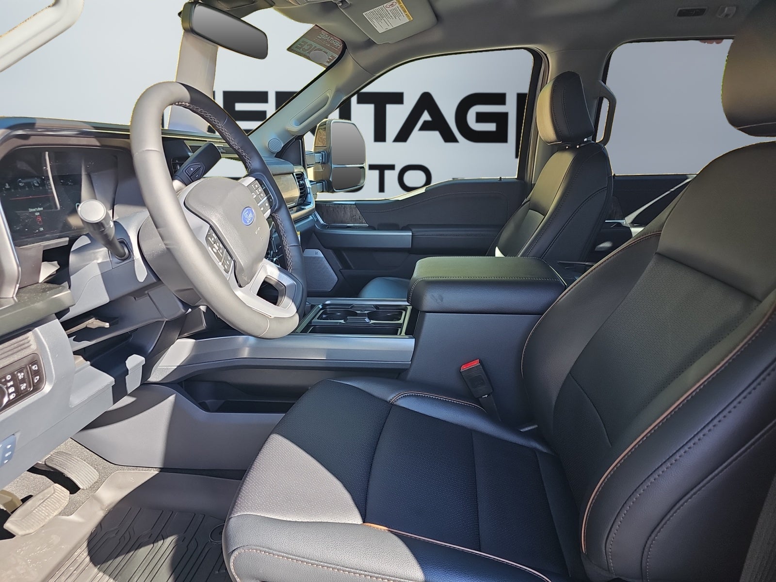 2027 Ford F-350 LARIAT