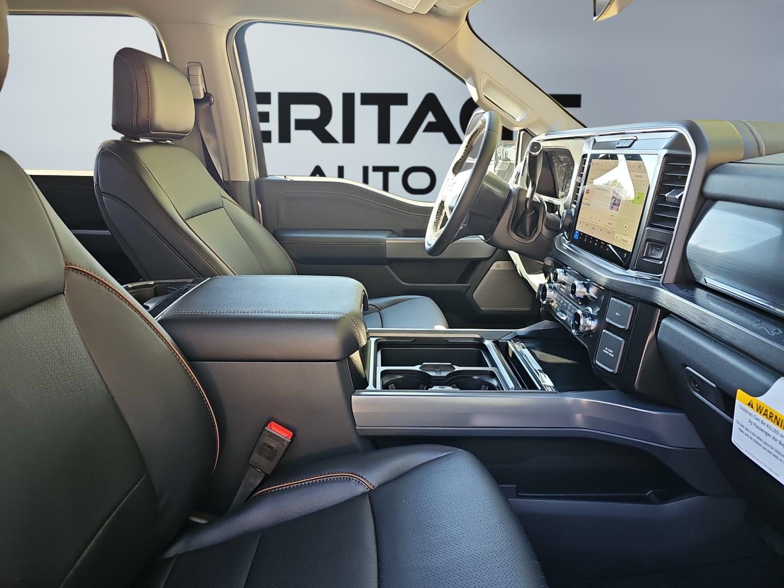 2027 Ford F-350 LARIAT