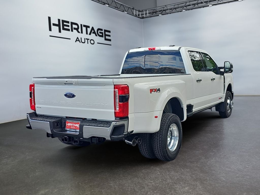 2026 Ford F-350 LARIAT
