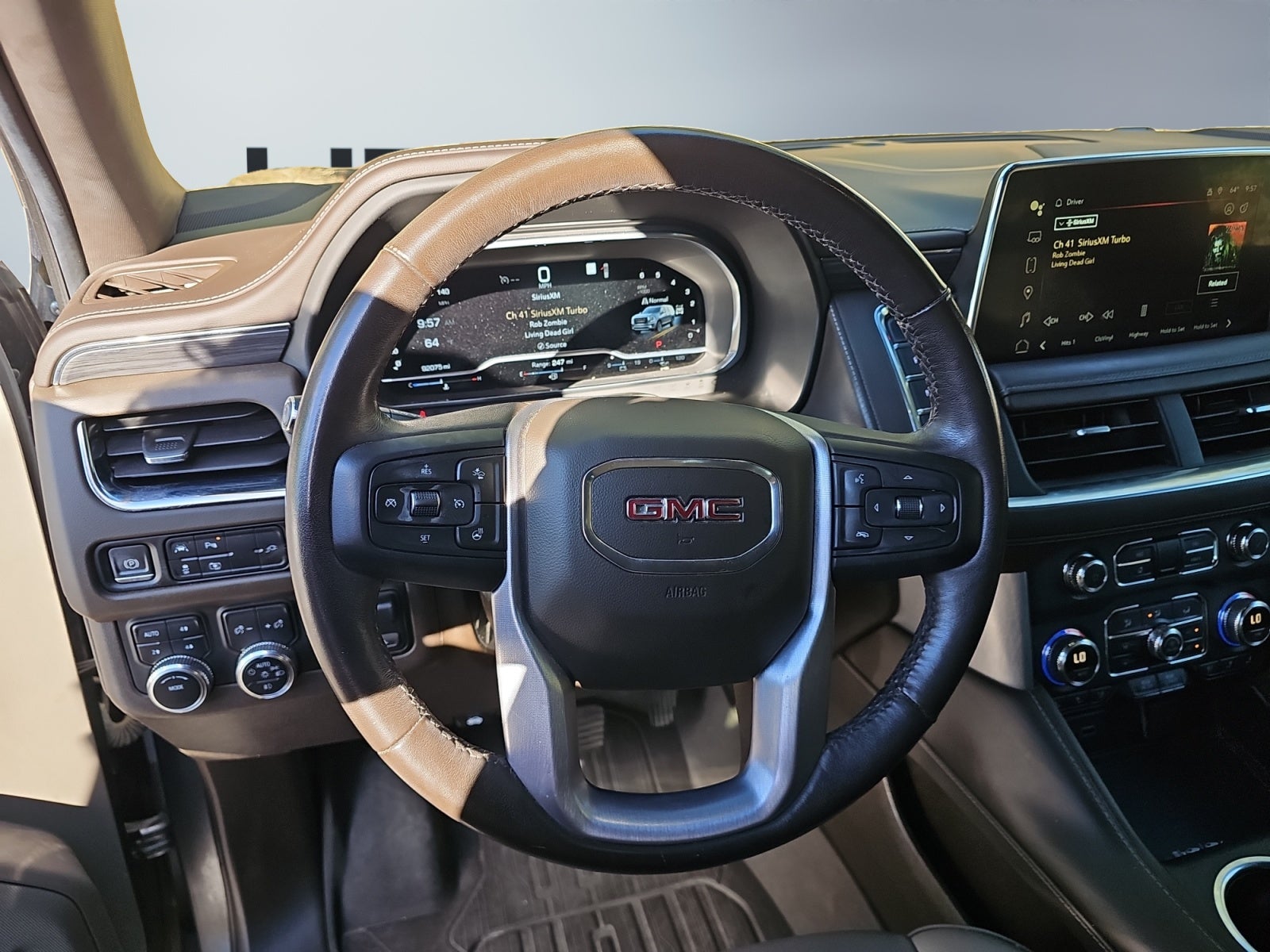 2022 GMC Yukon 4WD SLT