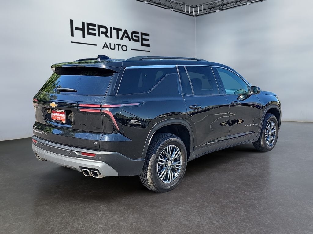 2024 Chevrolet Traverse AWD LT