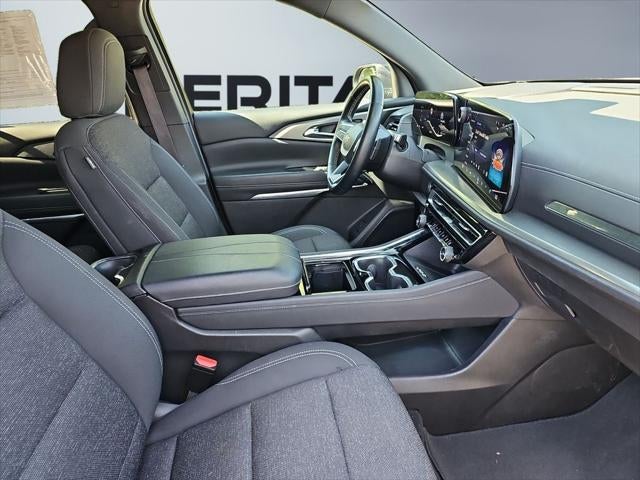 2024 Chevrolet Traverse AWD LT