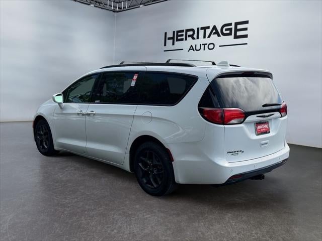 2018 Chrysler Pacifica Touring L Plus
