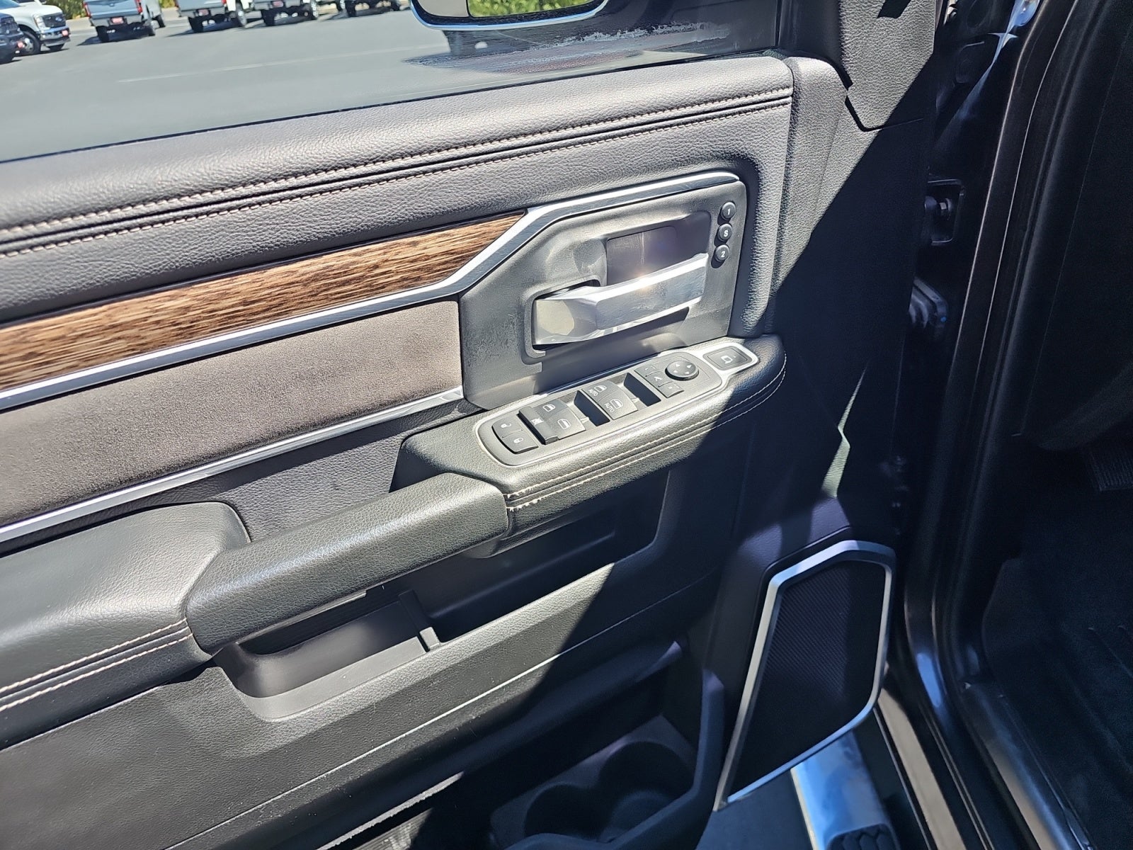 2021 RAM 3500 Laramie Crew Cab 4x4 8' Box