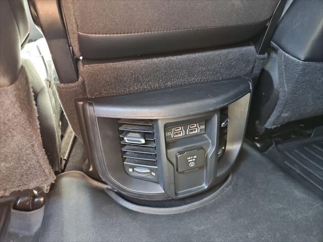2021 RAM 3500 Laramie Crew Cab 4x4 8' Box