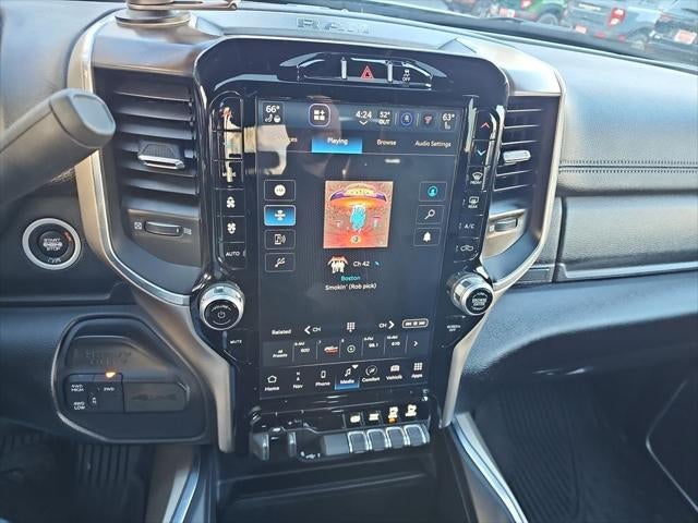 2024 RAM 3500 Laramie Crew Cab 4x4 8' Box