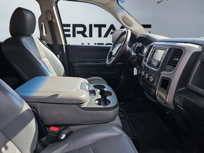 2018 RAM 2500 Tradesman Crew Cab 4x4 8' Box