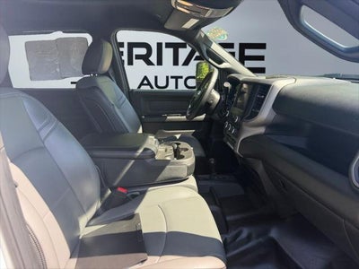 2024 RAM 5500 Chassis Tradesman/SLT/Laramie/Limited