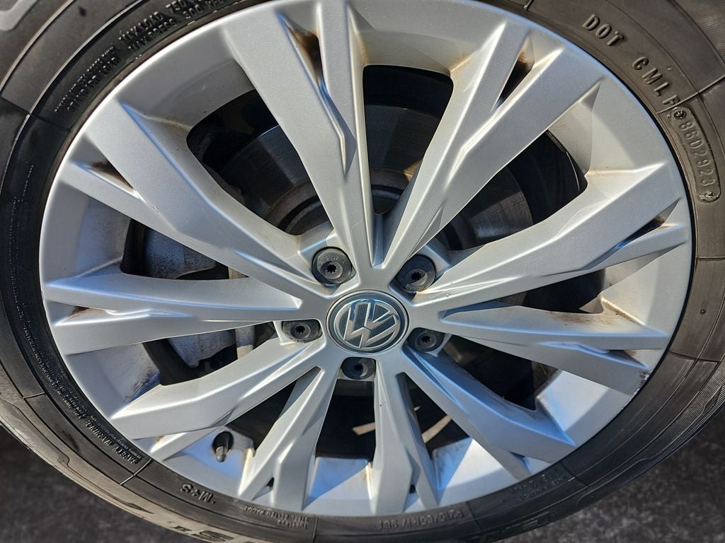 2018 Volkswagen Tiguan 2.0T SE
