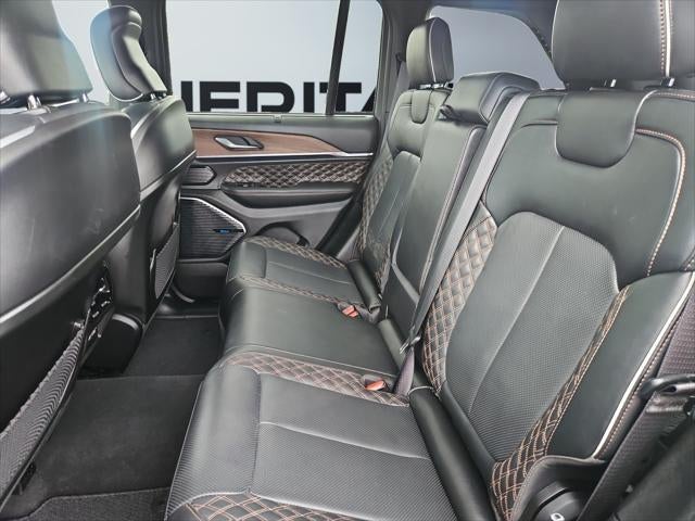 2023 Jeep Grand Cherokee Summit 4x4