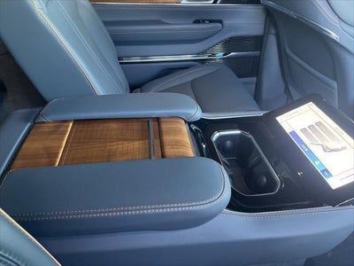 2023 Jeep Grand Wagoneer Series II 4x4