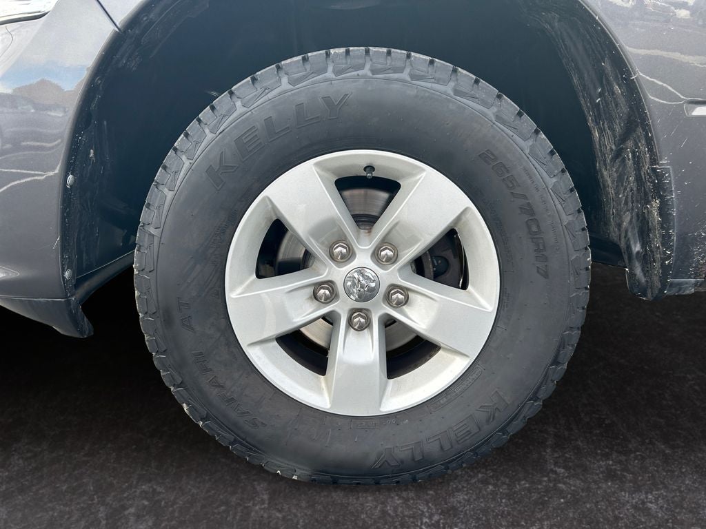 2017 RAM 1500 Express Crew Cab 4x4 5'7' Box