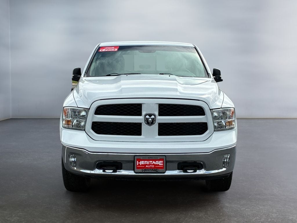 2016 RAM 1500 SLT