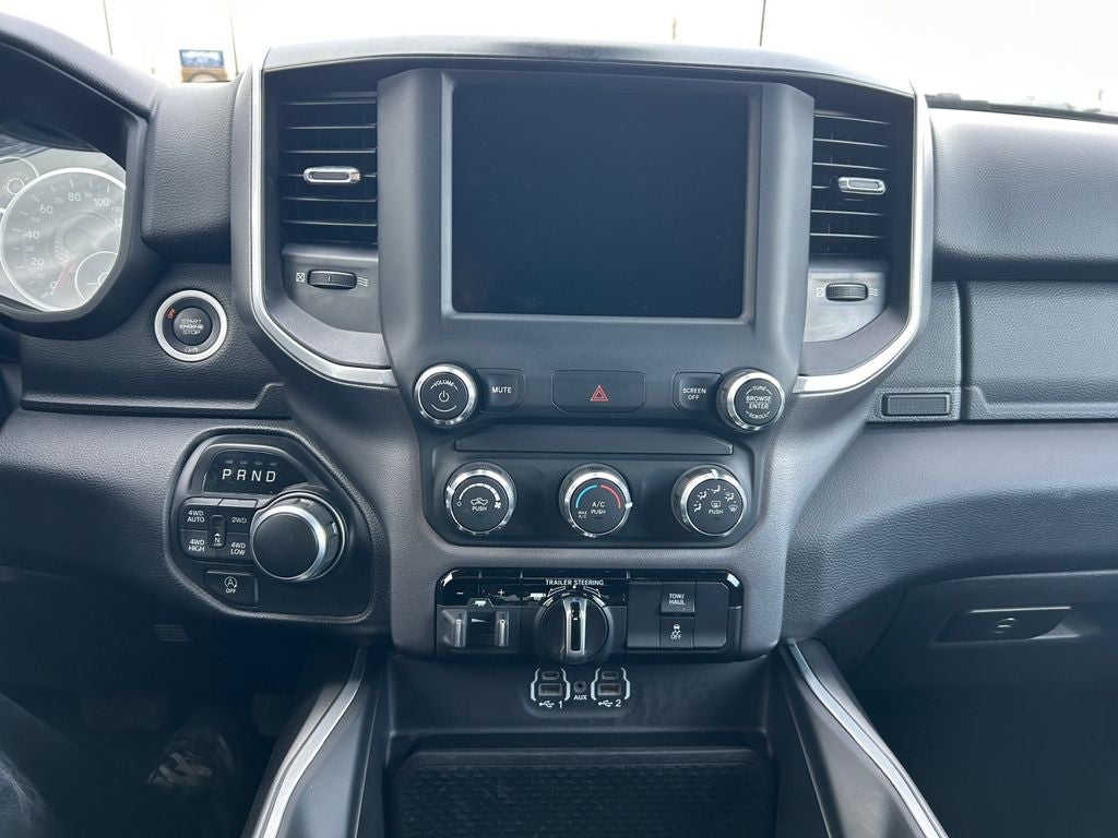 2022 RAM 1500 Lone Star Quad Cab 4x4 6'4' Box