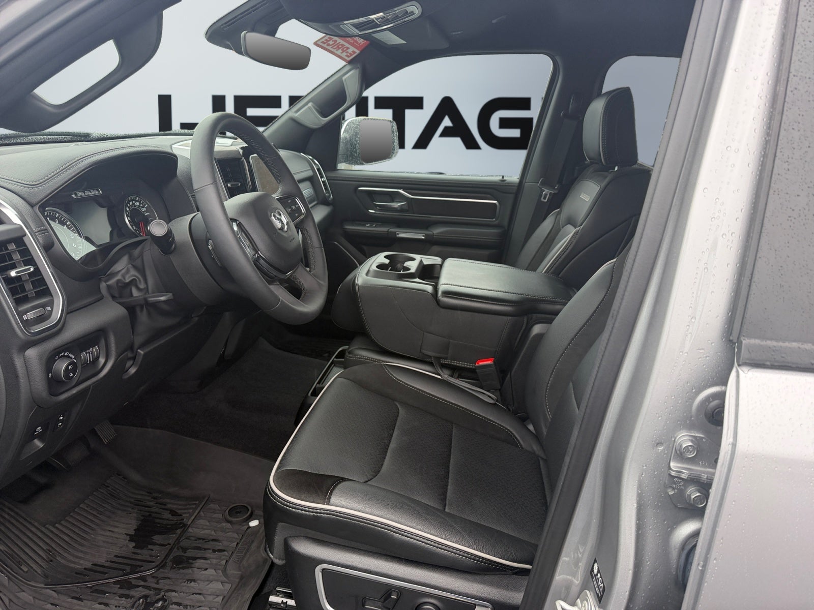 2025 RAM 1500 Laramie Crew Cab 4x4 6'4' Box