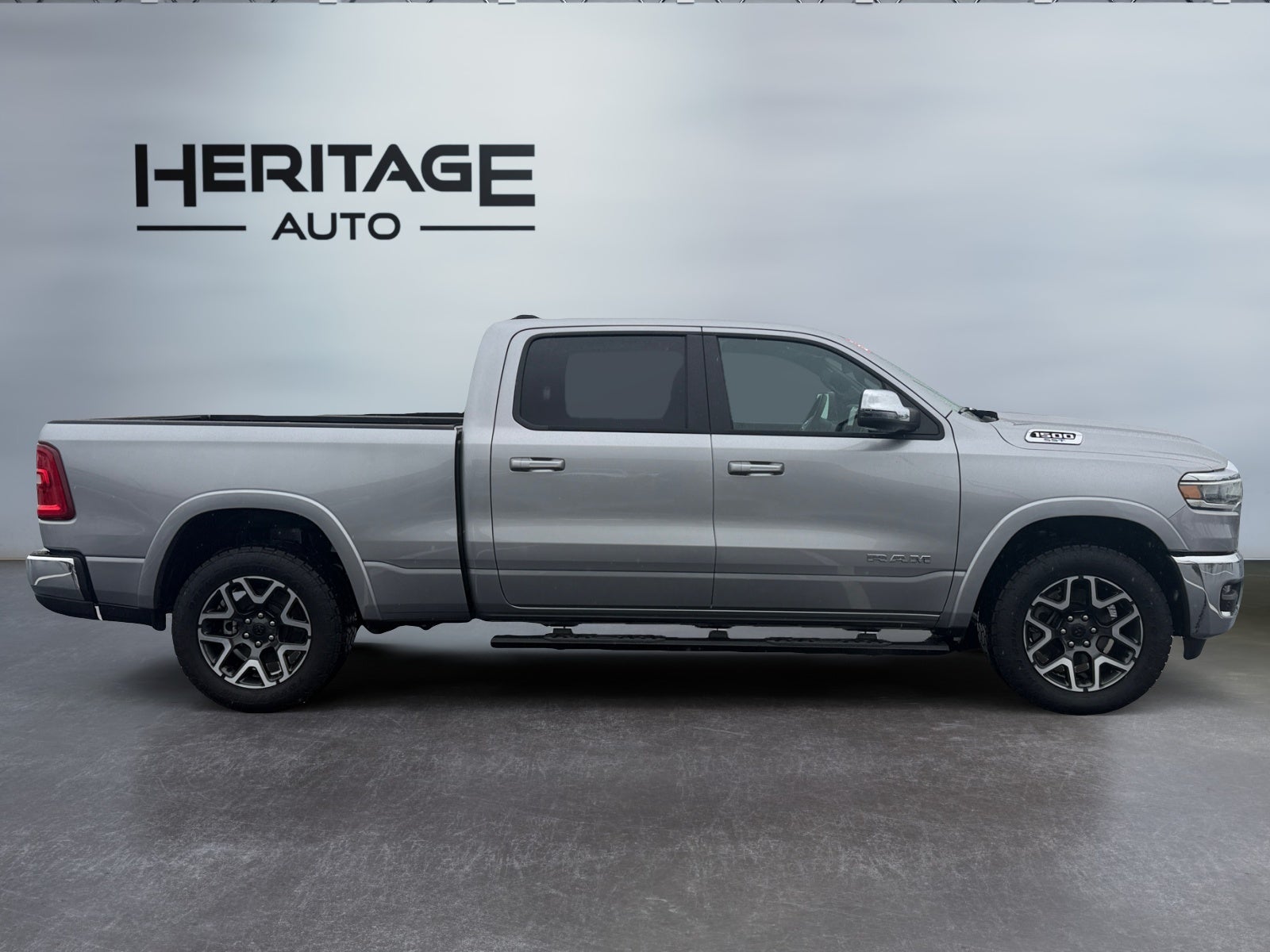 2025 RAM 1500 Laramie Crew Cab 4x4 6'4' Box
